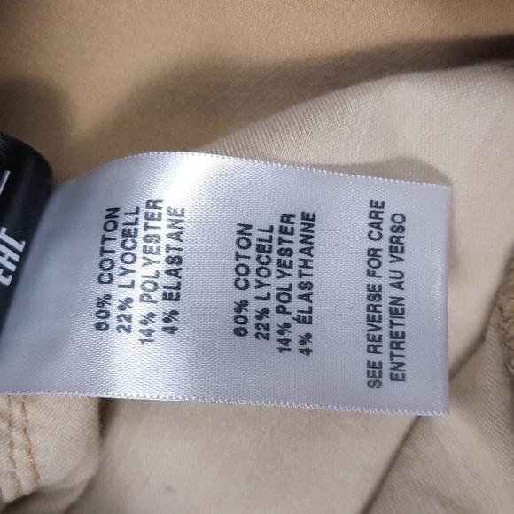 7 For All Mankind tan stretchy patch pocket high rise, crop khaki pants, size 28 - Picture 9 of 10